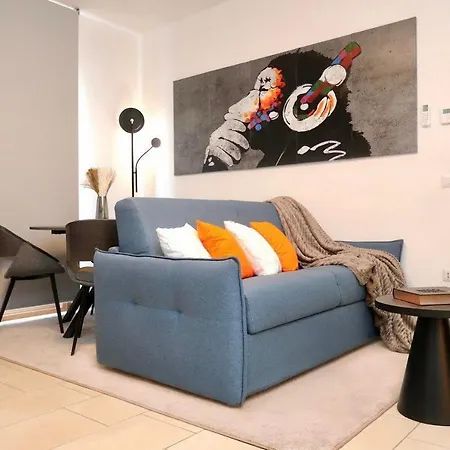 Luxurious-fully Equipped & Renovated-2room Suite-elevator-quite Area-secure Parking Apartment Olbia